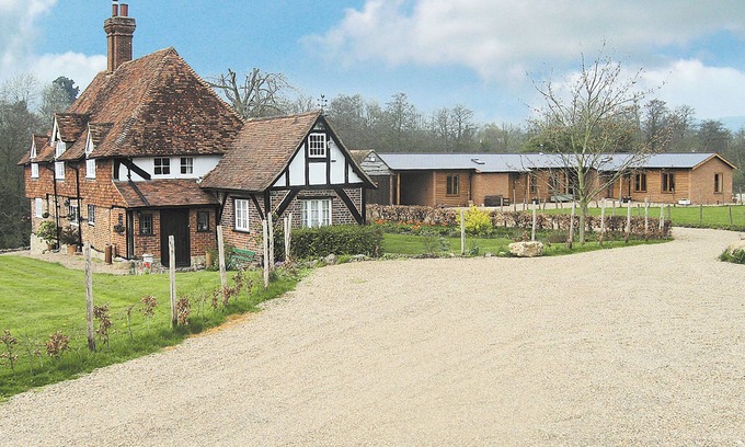 Bearsted Cottage | Perfect for a couple and offering wheelchair access.