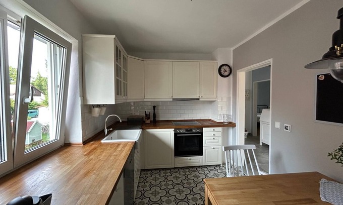 Allach-Untermenzing Apartment | Perfect for your Munich trip!