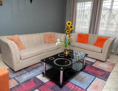Hospital Apartment | Perfect Palm Condos-F16