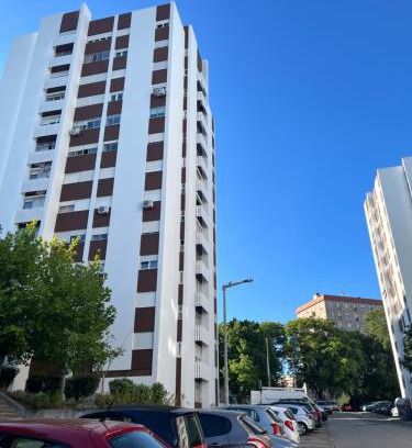 Apelacao Apartment | Perfect T3 Apartment SAC