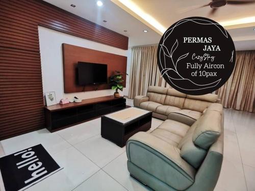 Bandar Baru Permas Jaya Apartment | Permas 14min to MidValley 10pax WiFi TV Box 4BRoom