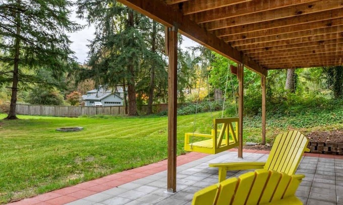 Sammamish House | Pet-Friendly 1BR, Central Heating, Free Parking