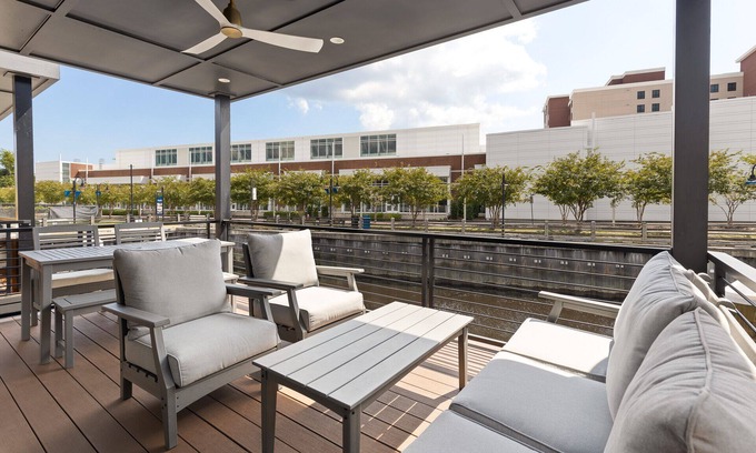 River District Boat Rental | Pet Friendly Floating Villa - Inspiration at The Cove - Downtown Wilmington