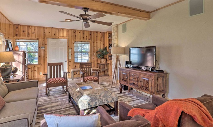 Georgetown Apartment | Pet-Friendly Georgetown Studio w/ Chiminea!