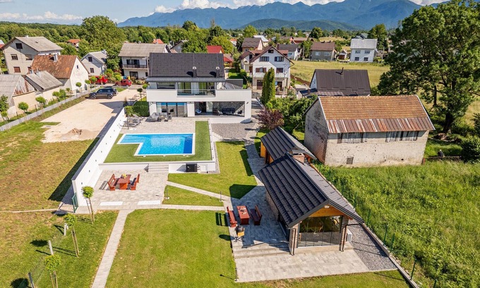 Gospic House | Pet friendly home in Kaniza Gospicka