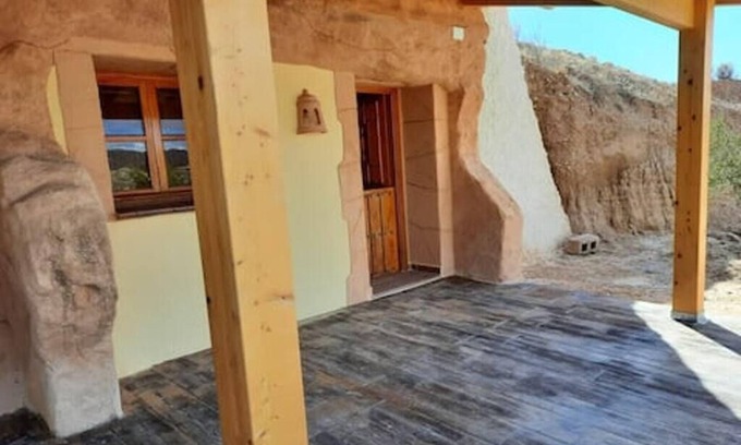 El Partidor House | Pet-Friendly Holiday Home '1 - Casa Cueva 1 habitación altillo'