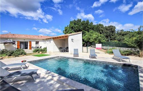 Rochefort-du-Gard House | Pet Friendly Home In Rochefort Du Gard