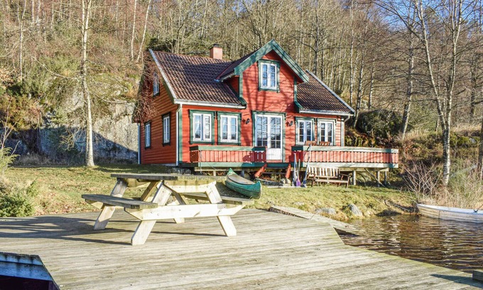 Lyngdal House | Pet friendly home in Lyngdal