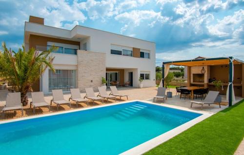 Mandre House | Pet Friendly Home In Mandre