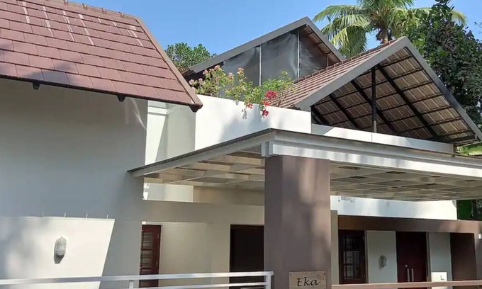 Nedumangad Apartment | Pet friendly property for couples who love to freak silently