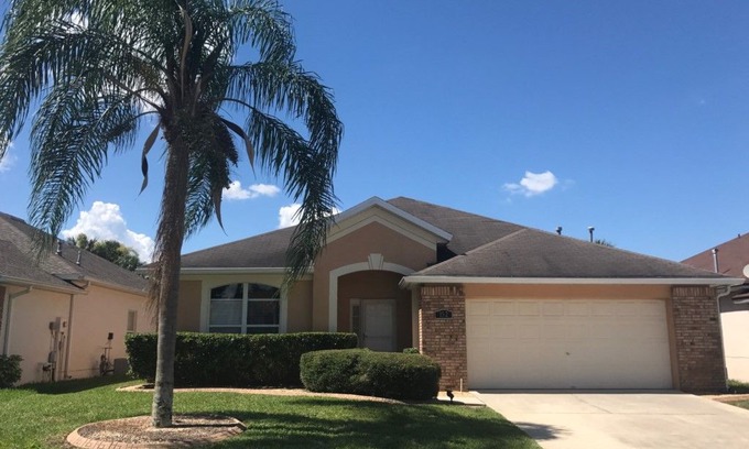 Esprit House | Pet Friendly with a Golf Course View