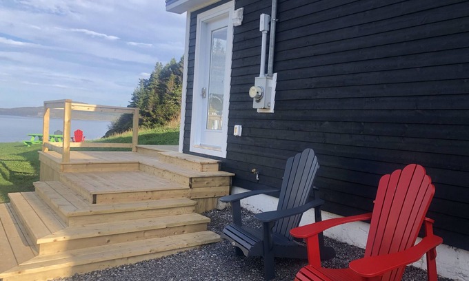 Saint Lunaire-Griquet Cottage | Petal’s near L'Anse aux Meadows- Oceanview