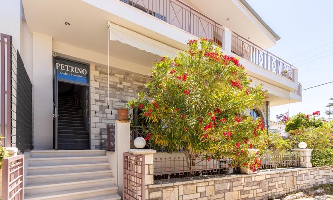 Lepreo Apartment | Petrino Serene Studios