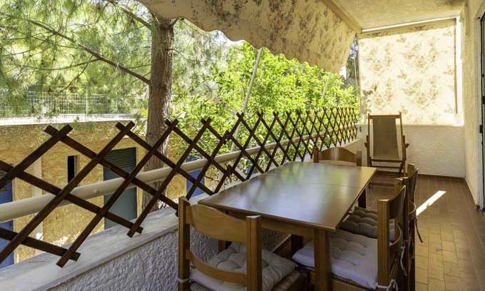 Saronida Apartment | Phaedrus Living Saronida Seaside Flat