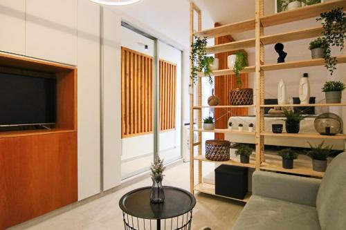 Paphos Apartment | Phaedrus Living Seaside Luxury Flat Athina 123