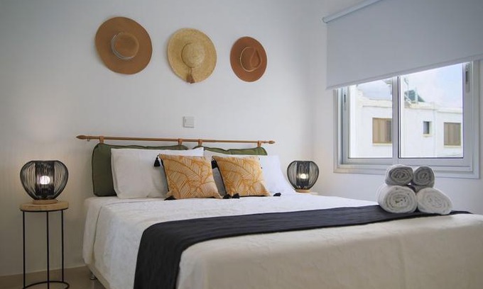 Paphos Apartment | Phaedrus Living: Seaside Luxury Flat Lighthouse 68
