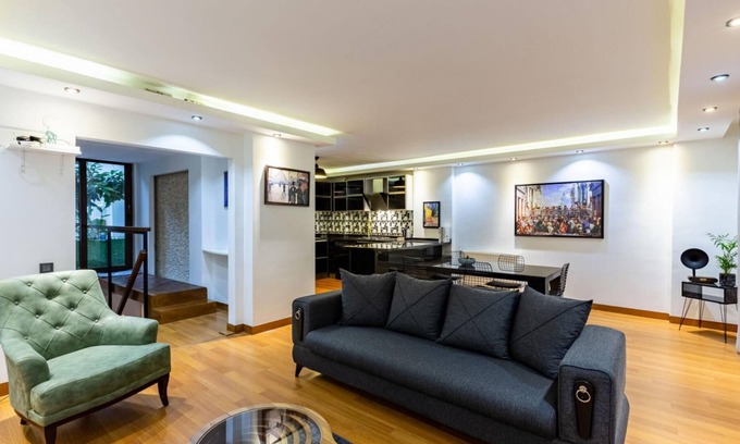 Macka Apartment | Phenomenal Duplex Flat near Nisantasi in Besiktas