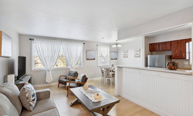 Trevose House | Philadelphia Vacation Rental Near Public Transit!