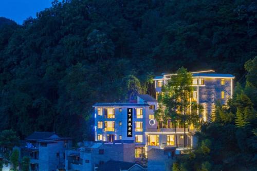 Fenghuang Hotel | Phoenix Ancient City Courtyard Hotel凤凰古城庭院酒店