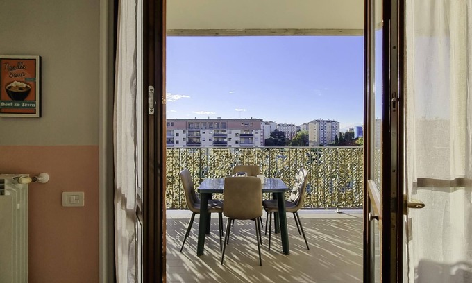Rozzano Apartment | Piazza Alboreto 72 - Rozzano