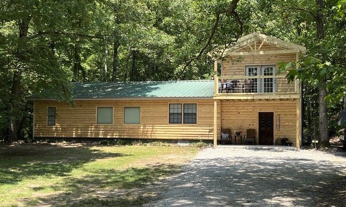 Iuka House | Pickwick Lake Retreat- 1.8 miles to marina and boat ramp