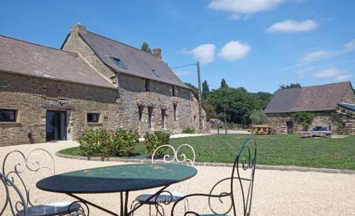 Bain-de-Bretagne House | Pied à Terre