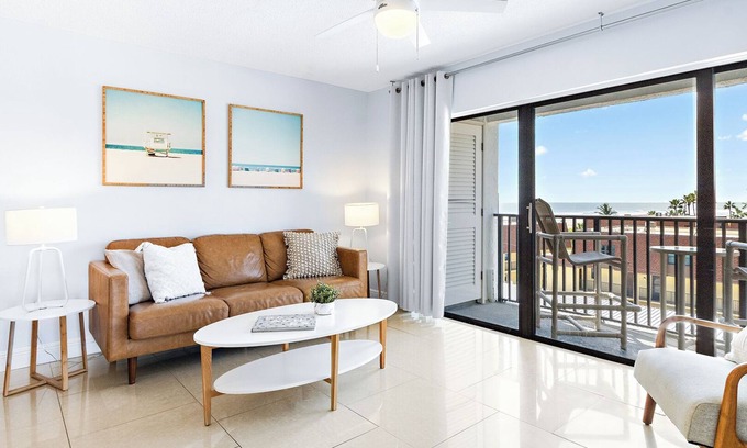 Avon By The Sea Condo | Pier-Side Penthouse Spacious Corner Unit W/Heated Pool & BBQ Grills! 🌴