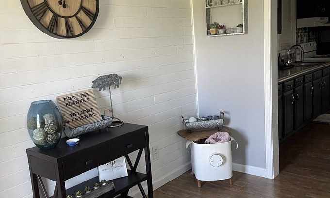 Ina House | Pigs Ina Blanket - Minutes from Rend Lake and I-64/I-57