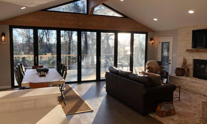 Pointblank House | Pinecone Cabin