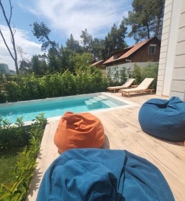 Golem House | PineTrees Beach House with swimming pool