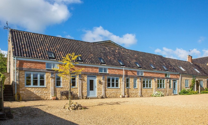 Castle Bytham House | Piper Lodge- A light filled conversion of an ancient building - rural location