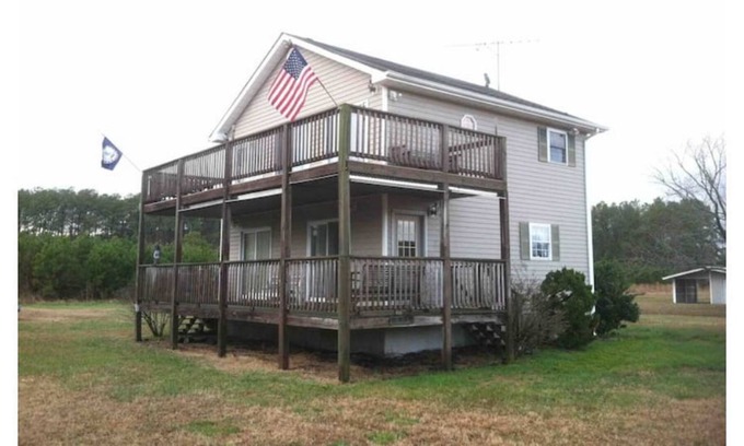 Onemo House | Piper’s Landing: 2 Bedroom coast house 2 miles from the Chesapeake Bay