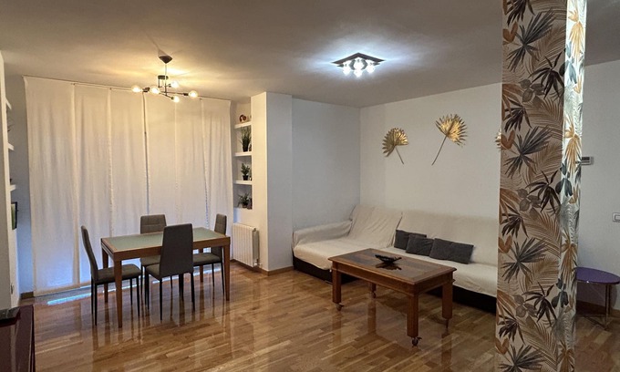 Ciudad Real Condo | Piso 3D y 2B, CON Gran Piscina