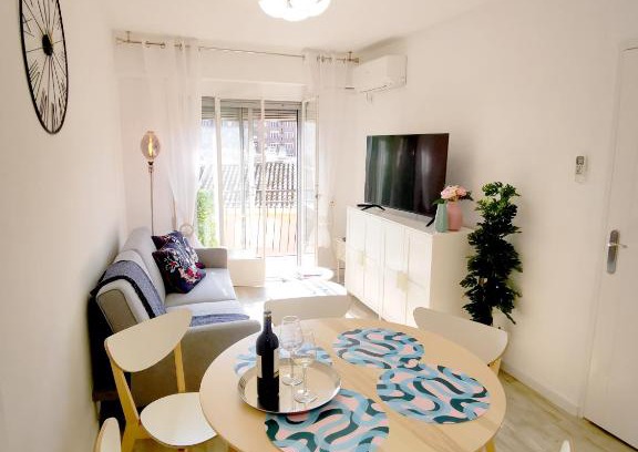 Gandia Apartment | Piso De Balboa Wi-Fi, Air-Con