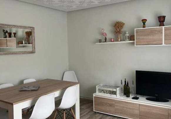 Penaranda de Bracamonte Apartment | Piso Los Jardines