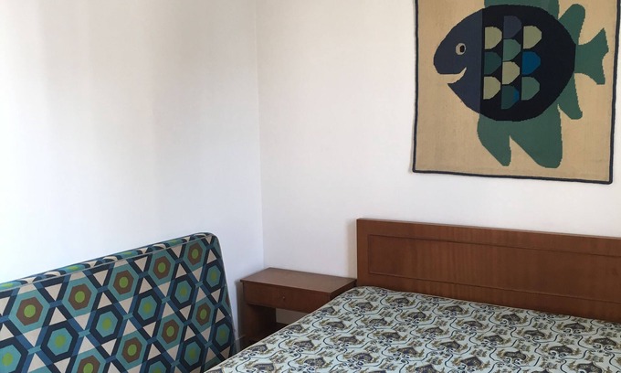 Pitangueiras Apartment | Pitangueiras Beach, near Shopping La Plage, 1 block from the beach