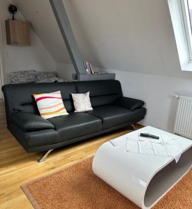 Neumuhl Apartment | PL Home