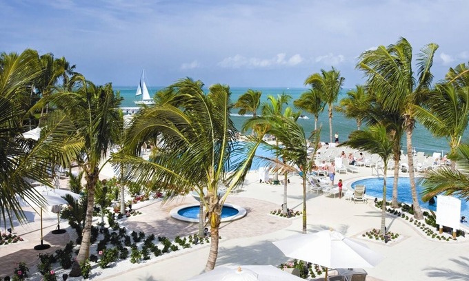 Captiva Resort | Plantation Beach Club Unit 1025 timeshare 300/night. Sleeps 6. Feb.16-23,2024