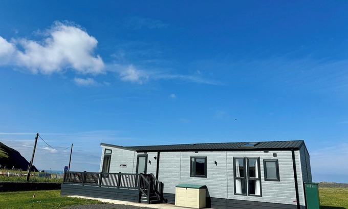 Aberystwyth House | Platinum 2 Bed Spa Slps 4 (Pet)