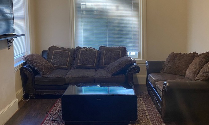 Norristown House | Play & Rest @ King of Prussia