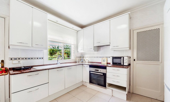 Les Meravelles Villa | Playa de Palma Beach House - 2 minutes walk away from the beach
