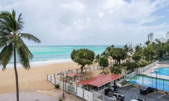 Isla Verde Condo | Playa Tortuga Studio Oceanview Pool
