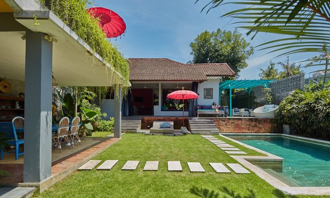 Banjar Semer Villa | Playful & Quirky 3BR Villa Next to Seminyak, Bali