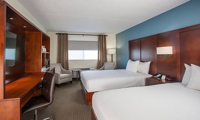 Tusayan Hotel | Pleasant Stay, Convenient Location! 4 Relaxing Units, Parking, Hot Tub, Pool