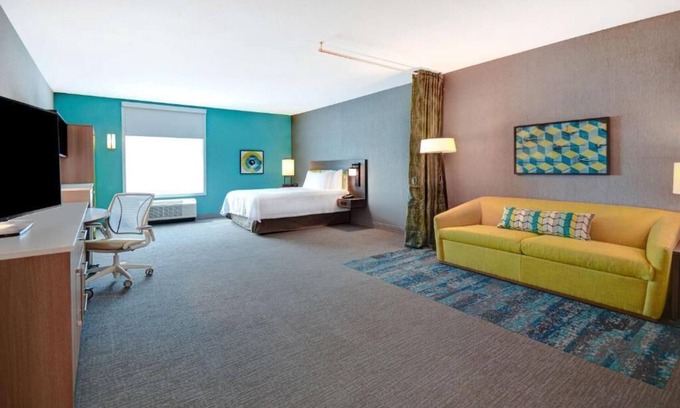 Downtown Tucson Hotel | Pleasant Stay, Convenient Location! 3 Convenient Units, Pool, Pets Allowed