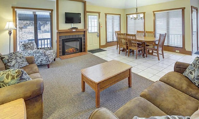East Stroudsburg Hotel | Pocono Villas Resort
