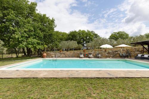 Barberino Tavarnelle Villa | Podere Beccalorzo con piscina
