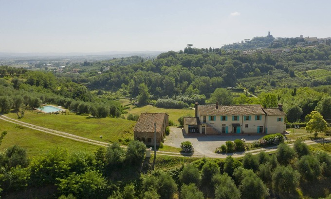 San Miniato Villa | Podere l'Ulivo: typical Tuscan Villa of 400 meters with a large swimming pool