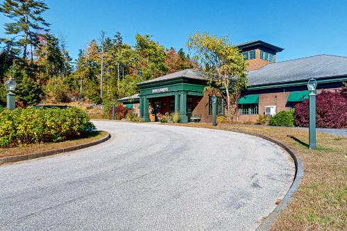 Northport House | Point Lookout