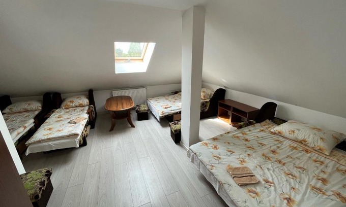 Radzymin Hotel | Pokoje ZIELONY ZAKĄTEK